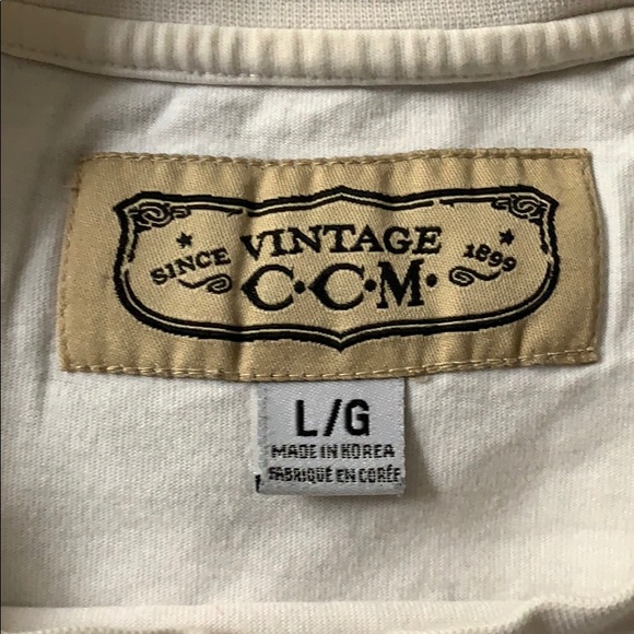 Men’s Vintage Hockey T Shirt - Picture 4 of 4